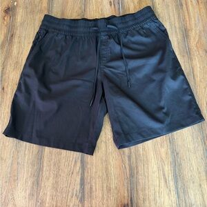 Black westbound shorts-EUC